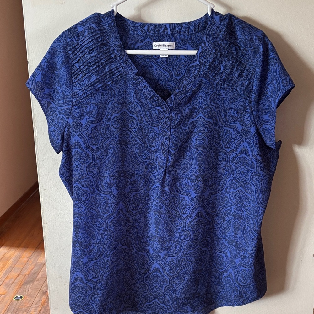 Croft & Barrow Navy Paisley Blouse